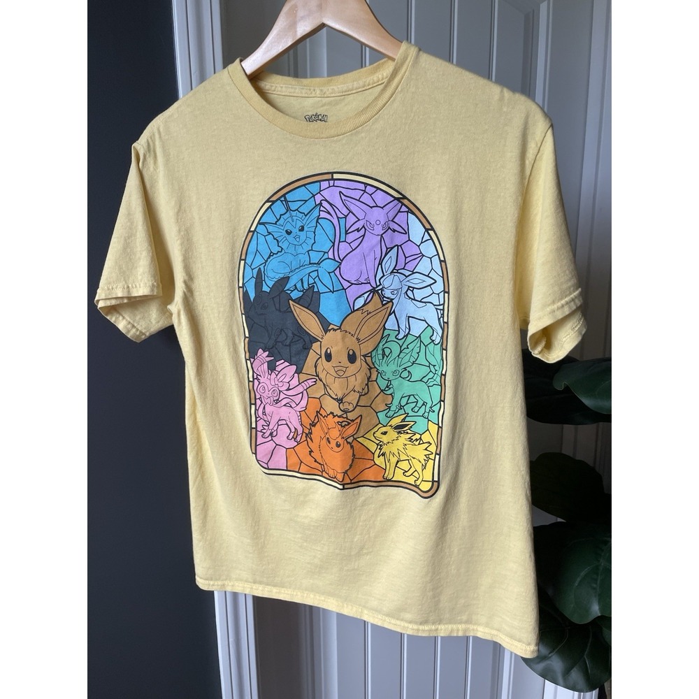 Pokémon Eevee Evolutions Graphic Yellow Cotton Crew Neck Short Sleeve Tee M
